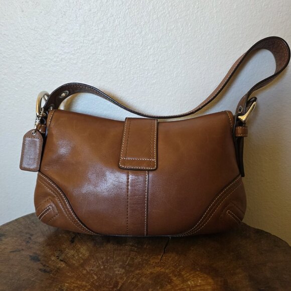 Coach F10188 Soho Small Hobo Shoulder Bag Tan Leather w/ Dustbag Authenticated - Picture 10 of 16